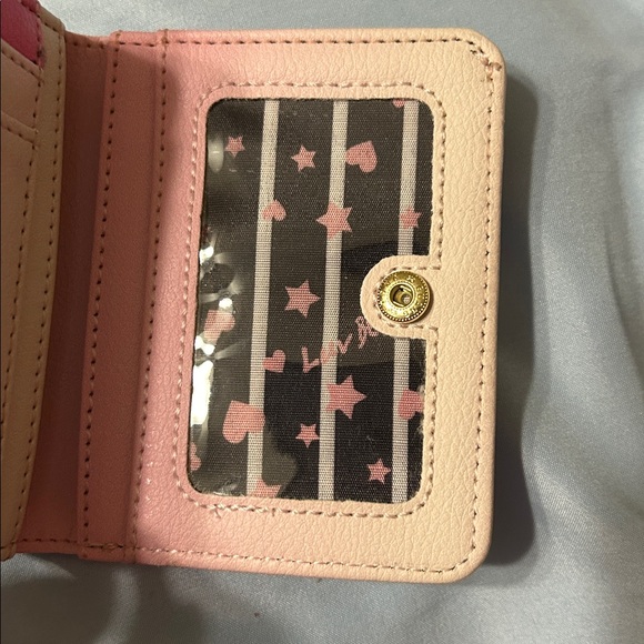 Betsey Johnson Mini Pastel Wallet NWOT - Picture 4 of 5